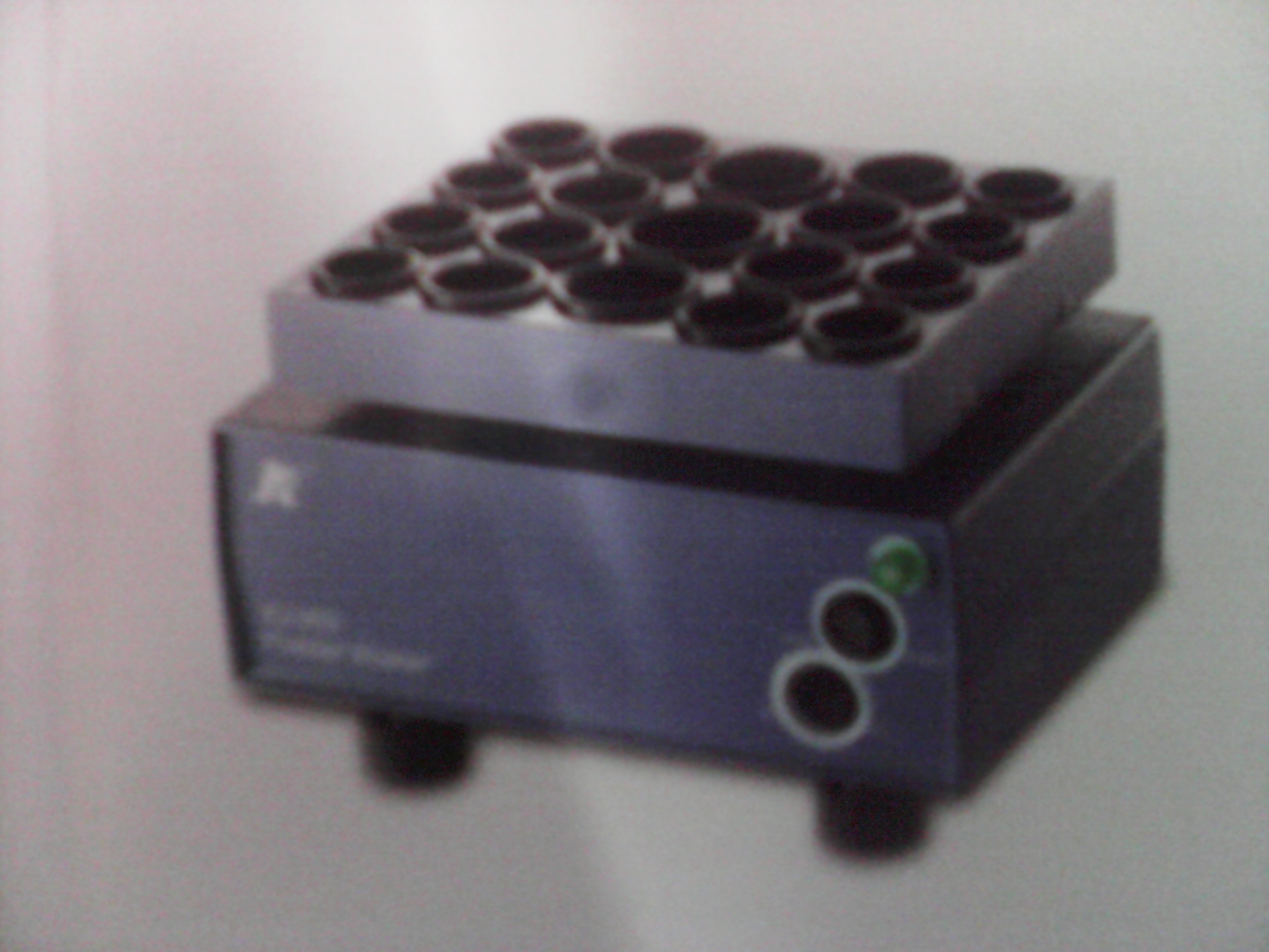 粉剂药物振荡器（19孔/可定制不同孔径产品）