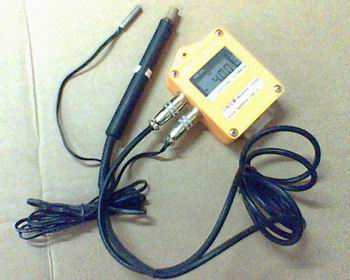 温湿度记录仪/温湿度计（电池供电） 型号:M267221