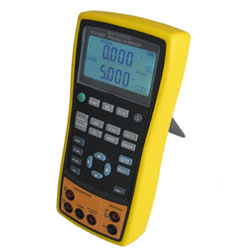 新型多功能校验仪