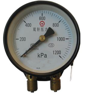 双针双管压力表