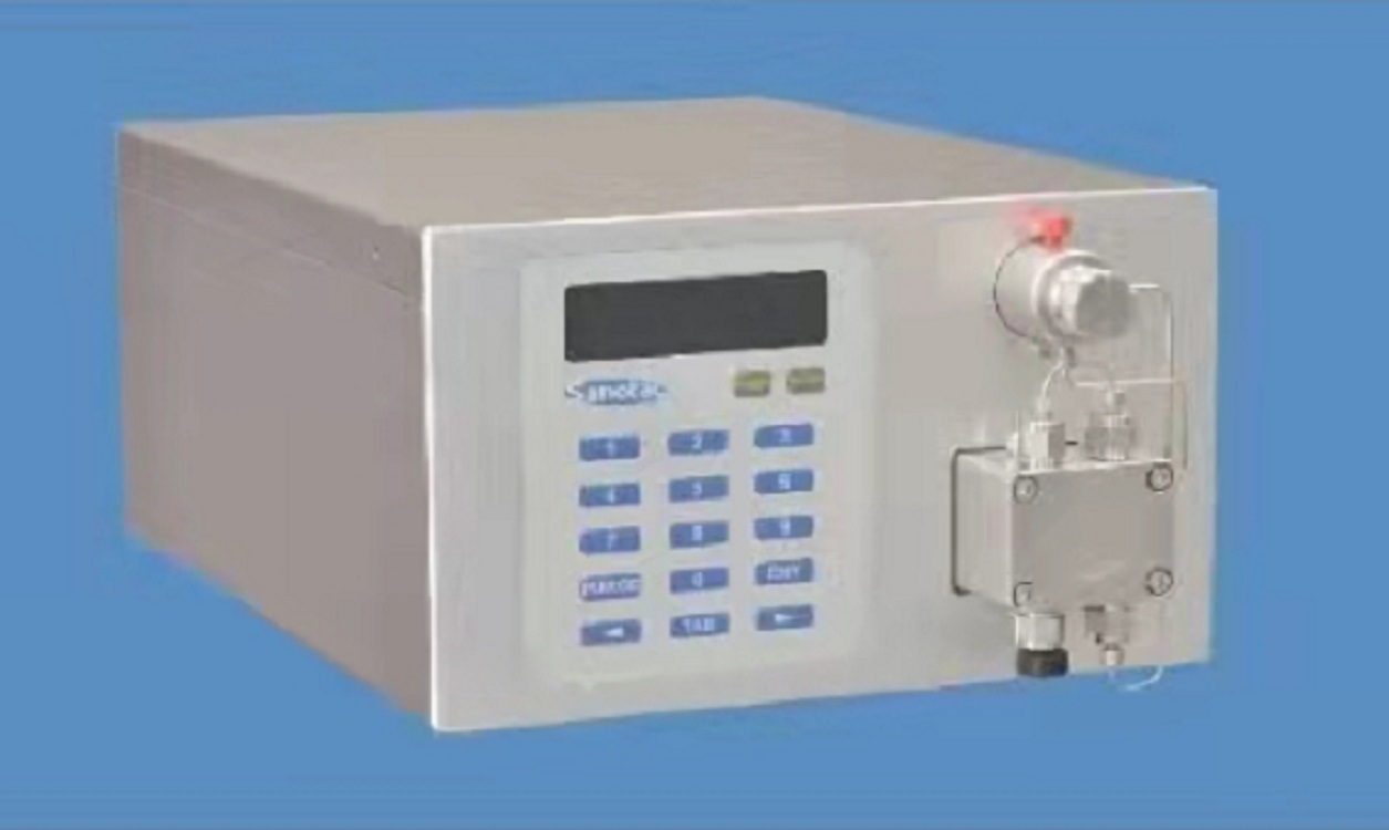 平流泵/进料恒流泵（流量为 0.01mL/min ～ 50mL/min（± 1％），高压力20-30MPa）