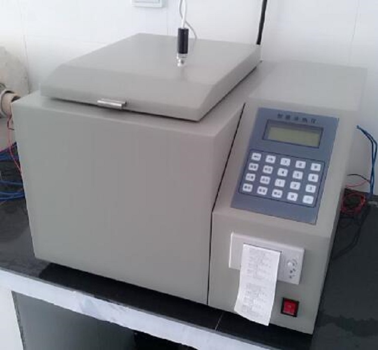 智能汉字量热仪 型号:ZNLRY-2005 库号：D349825