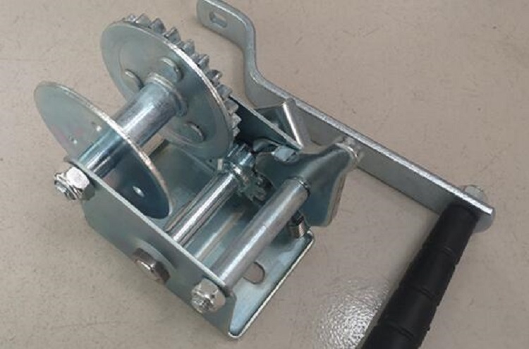 手摇绞盘  型号:800LBS 库号：D232167