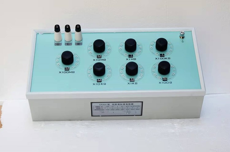 通用机车信号六路环线发码箱 型号:TX98-A+ 库号：D396103
