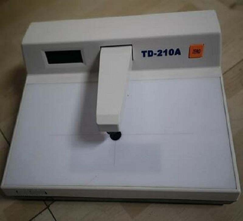 透射式黑白密度计 型号：TD-210A 