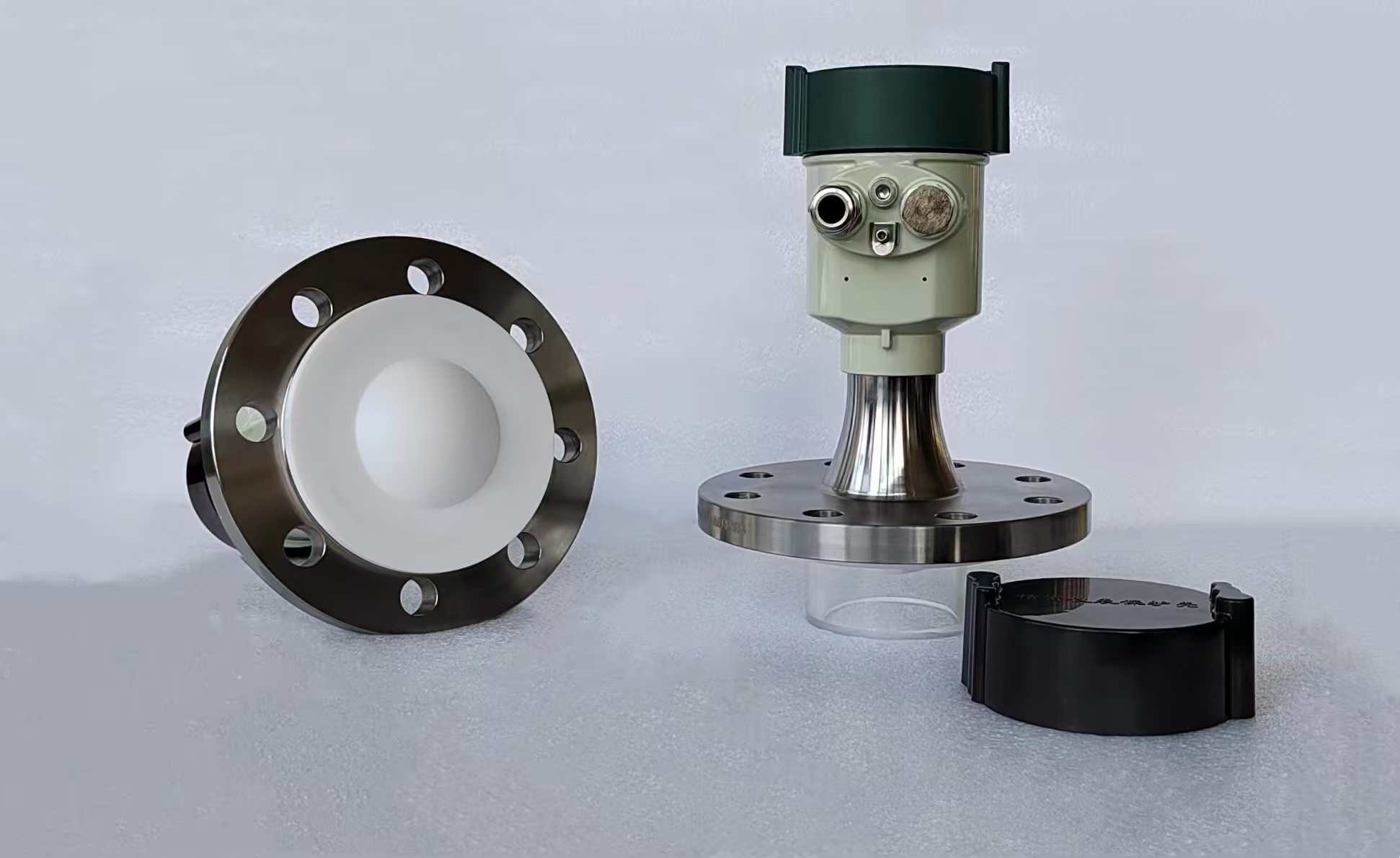 雷达料位计 型号:76-81GHz 库号：D409944