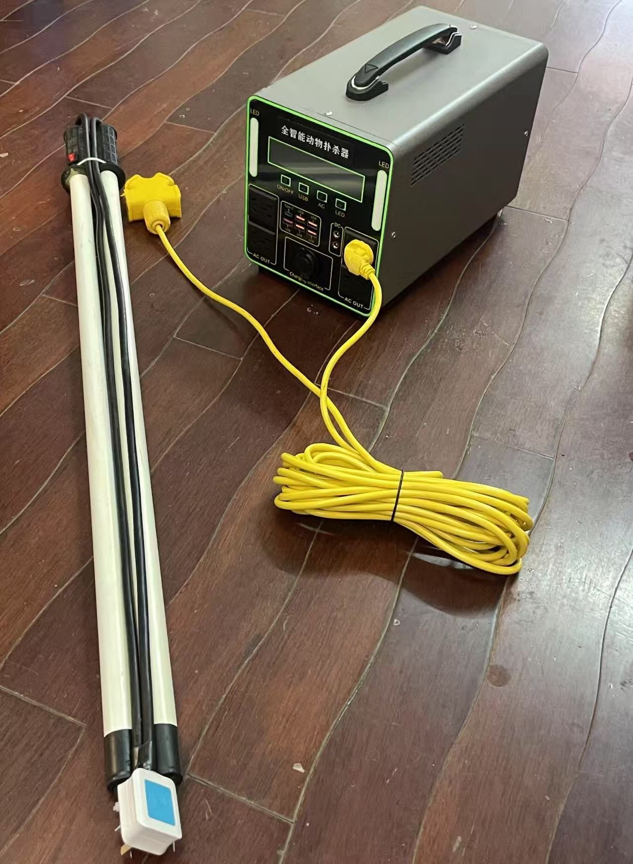 大动物智能扑杀器 型号:PSQ-8 库号：D410077