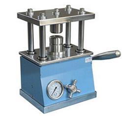 小型手动纽扣电池封装机