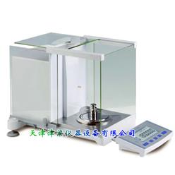 万分之分析天平