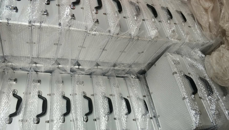 万珑一体化高温型振动传感器安装轻松