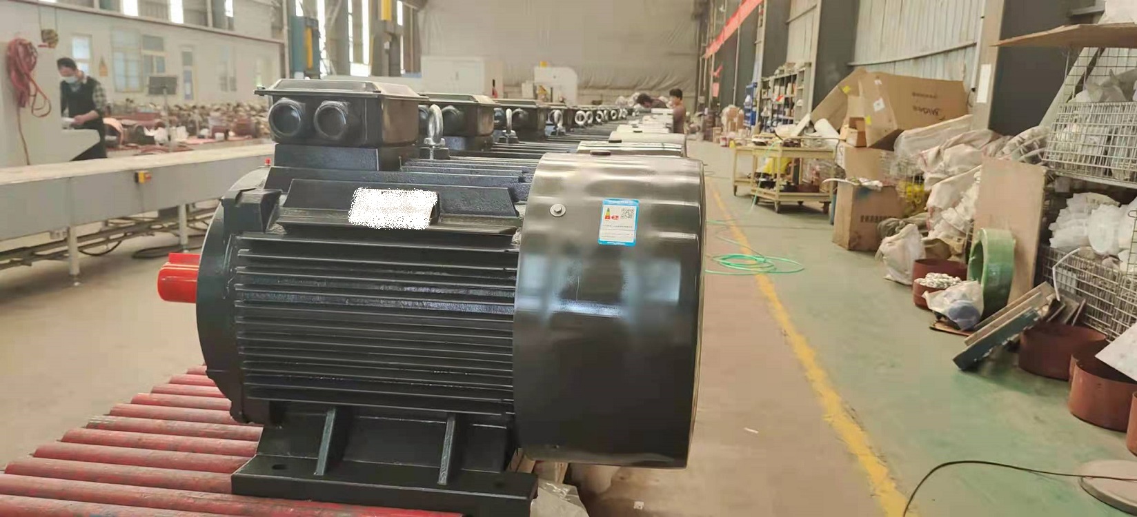 三相异步电动机 型号:YCH90L2库号：M304273