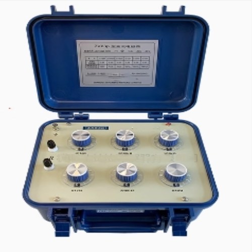 直流电阻箱(六组开关) 型号:TJ77-ZX83P库号：M186596