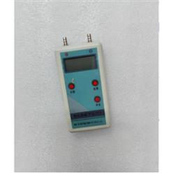 数字压力计（中西器材） 型号:KS220-K0601 库号：M397803