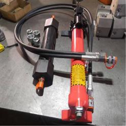 手动液压泵（中西器材）型号:ZXZZQ-70mpa-B3T1库号：M412008