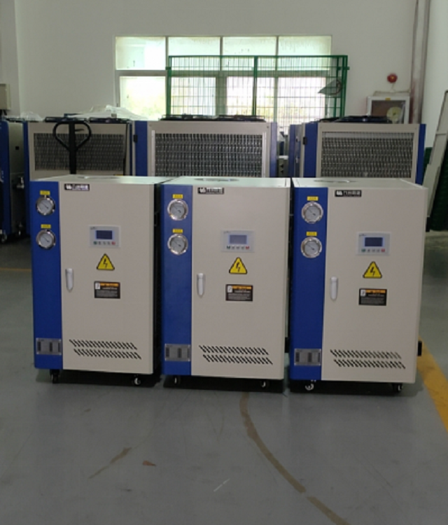 高精度冷水机型号AG-02P库号M406888   