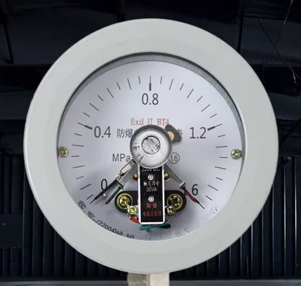 爆电接点压力表型号YTX-100B库号M253797 