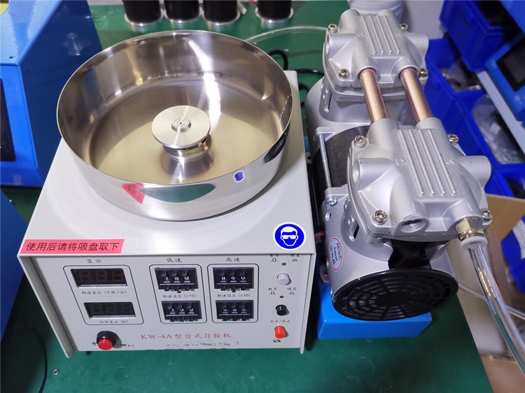 匀胶机新款 型号KW-4A库号D382385 