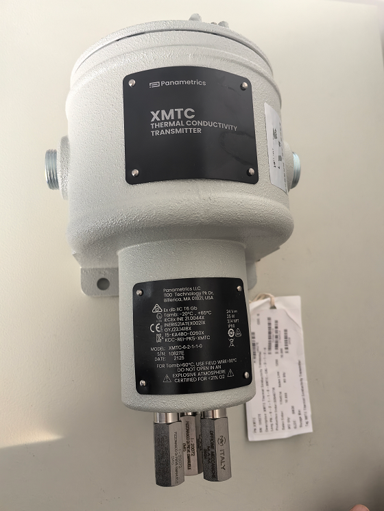 热导氢气纯度仪型号XMTC62-11-0库号D410443 